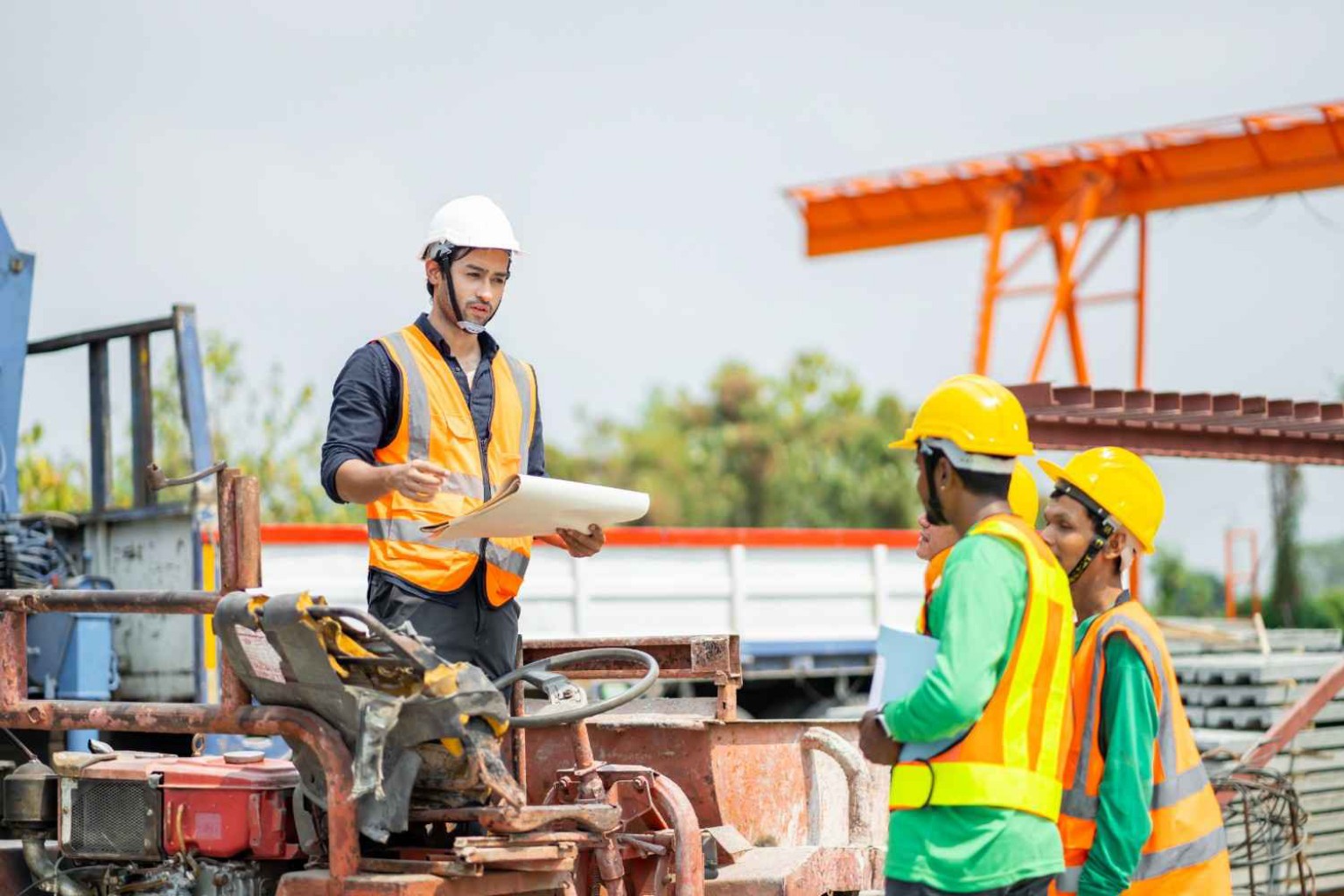 Labour contractor and site workforce